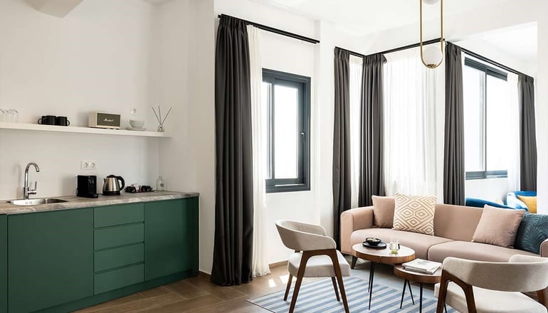 Play Theatrou a member of Brown Hotels - Αθήνα