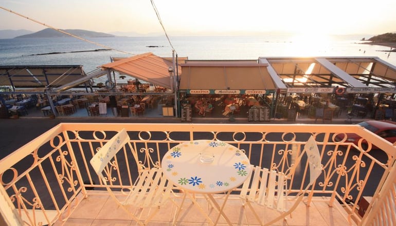 Plaza Hotel - Αίγινα