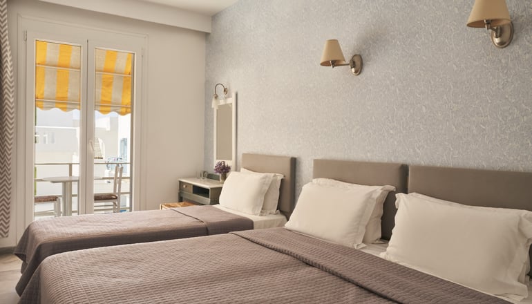 Polos Hotel - Παροικιά, Πάρος