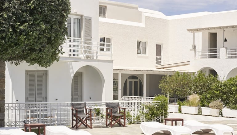 Polos Hotel - Παροικιά, Πάρος