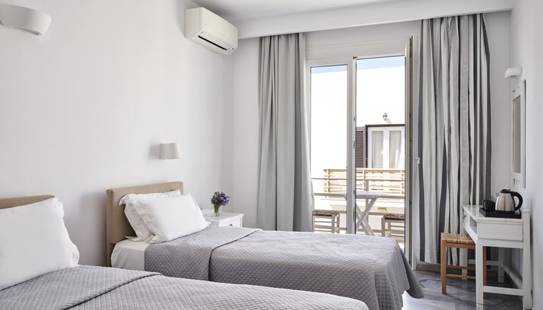 Polos Hotel - Παροικιά, Πάρος