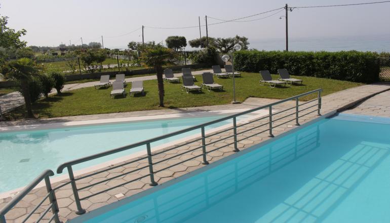 4* Skion Palace Beach Hotel