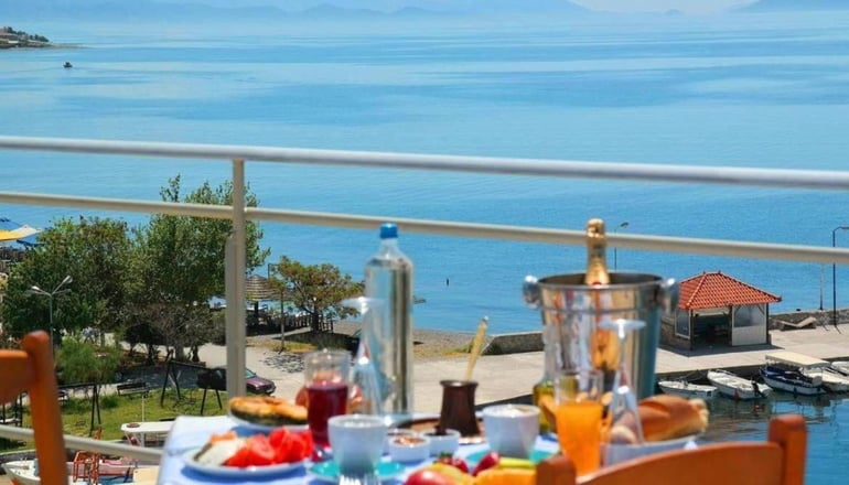 Porto Evia Boutique Hotel