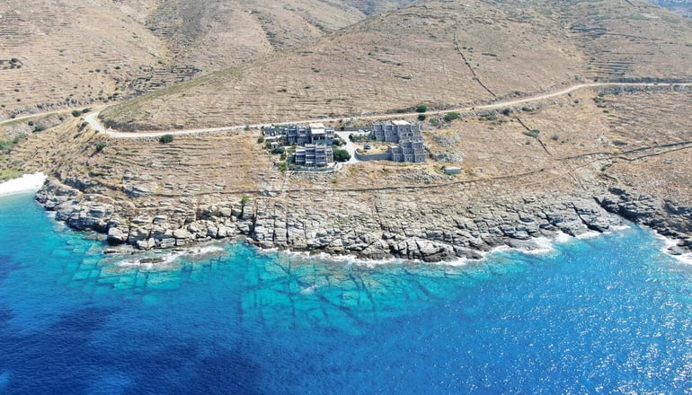 4* Porto Mani Suites - Κυπάρισσος, Μάνη