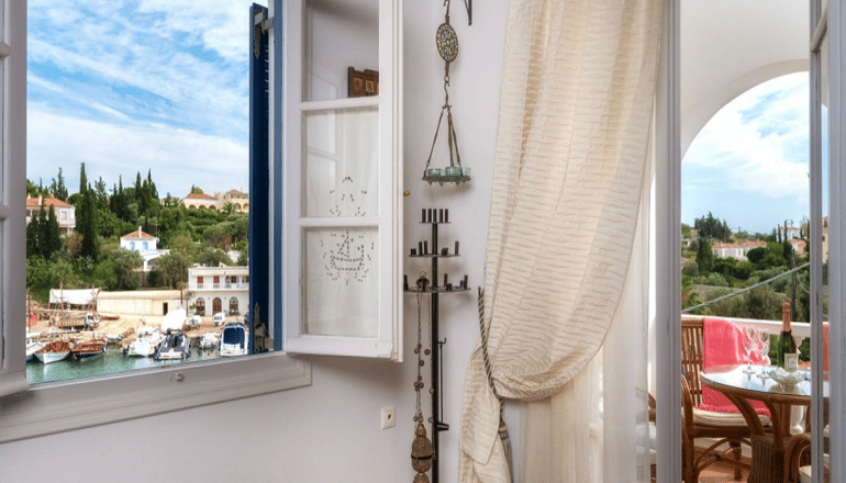 Porto Vecchio Luxury Suites Spetses
