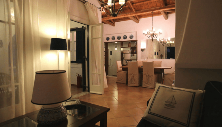 Porto Vecchio Luxury Suites Spetses