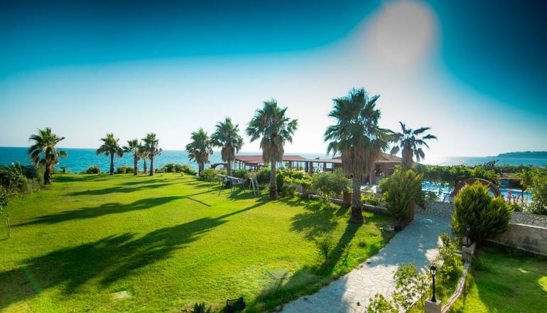 Poseidon Beach Hotel