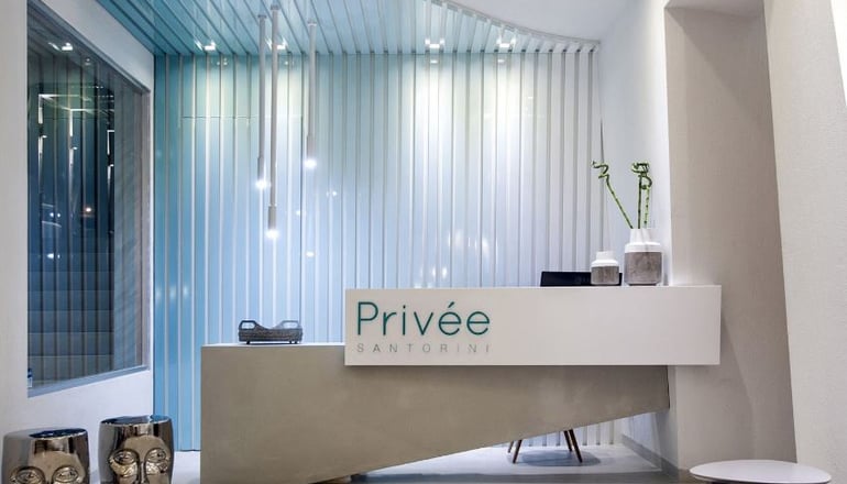 Privee Santorini