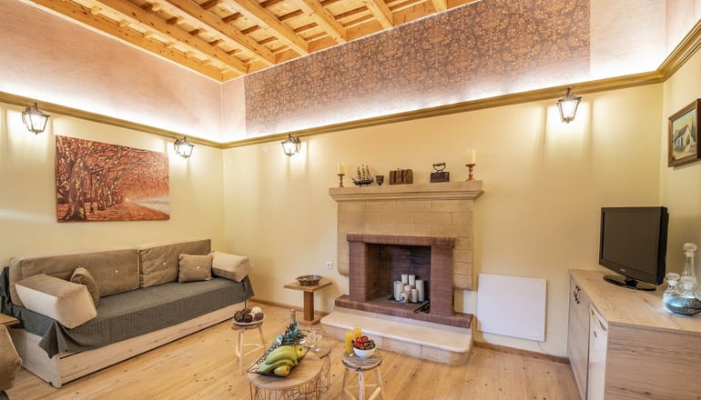 Rhodes Old Town Castello Suite