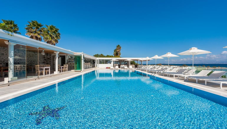 4*Saint George Hotel Paros