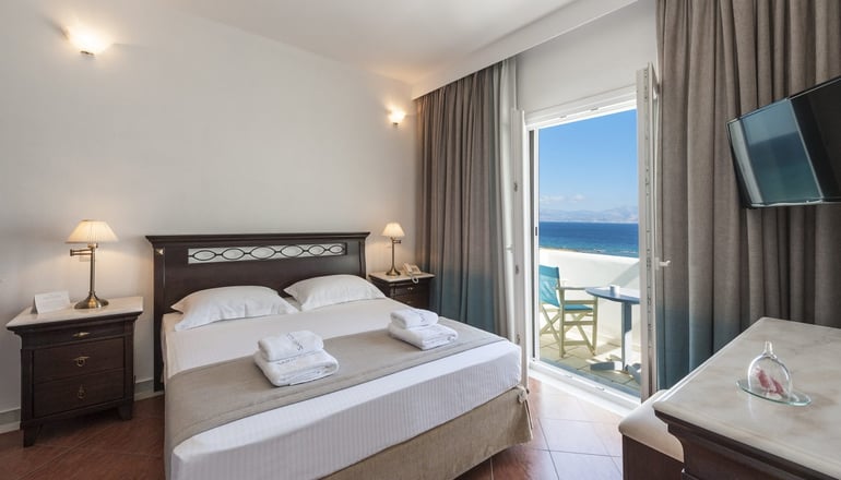 4* Saint George Hotel - Χρυσή Ακτή, Πάρος