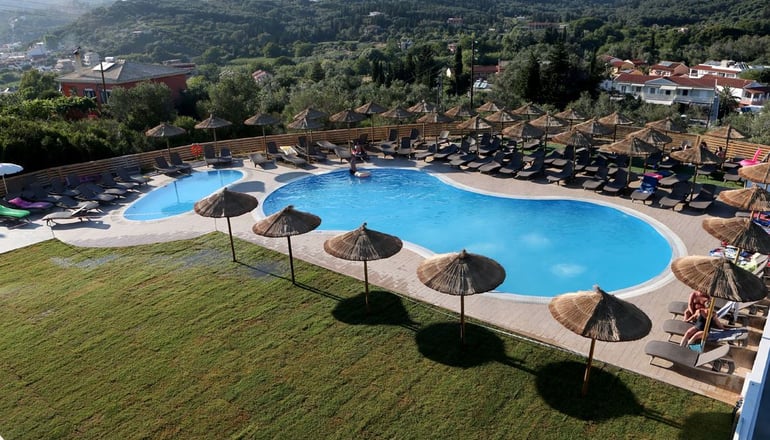 4* Saint George Palace