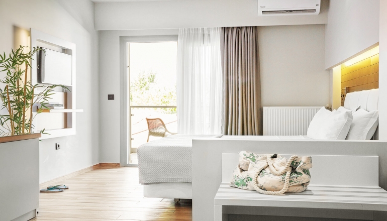 4* San Panteleimon Hotel