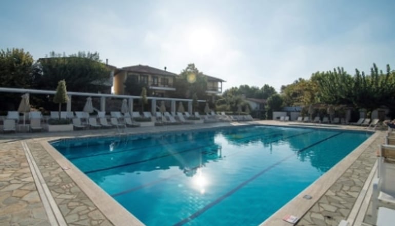 4* San Panteleimon Hotel