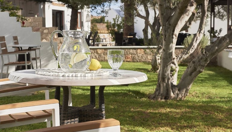 4* Santa Maria Village Milos