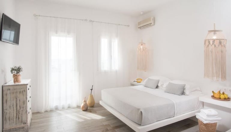 4* Santa Maria Village Milos