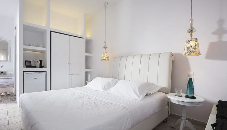 4* Santa Maria Village Milos