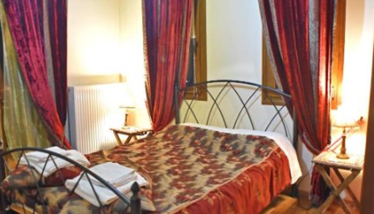 Santa Marina Guesthouse