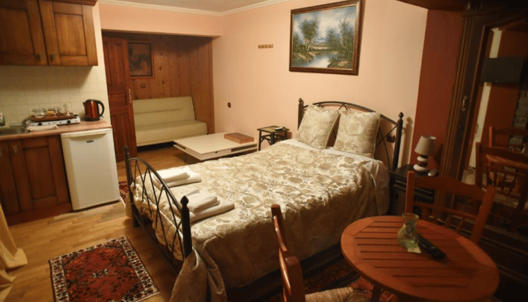 Santa Marina Guesthouse