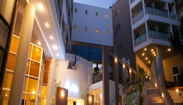 4* Santa Marina Hotel