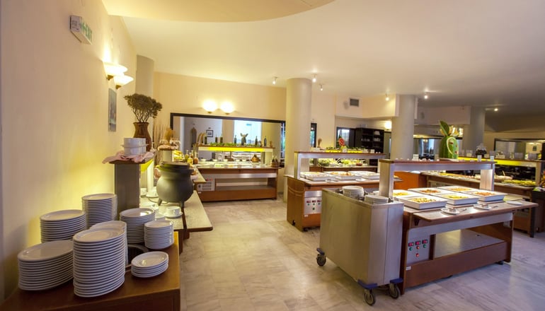 4* Santa Marina Hotel