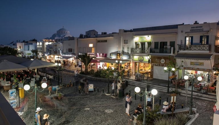 4* Santorini Main Square