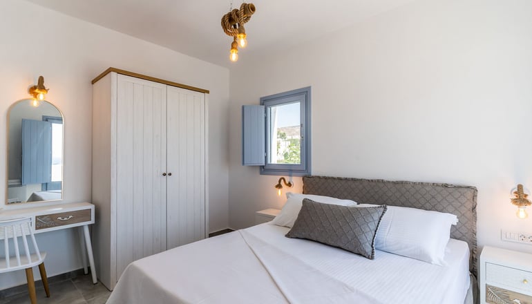 SantoRossa Luxury Villas - Εμπορείο, Σαντορίνη