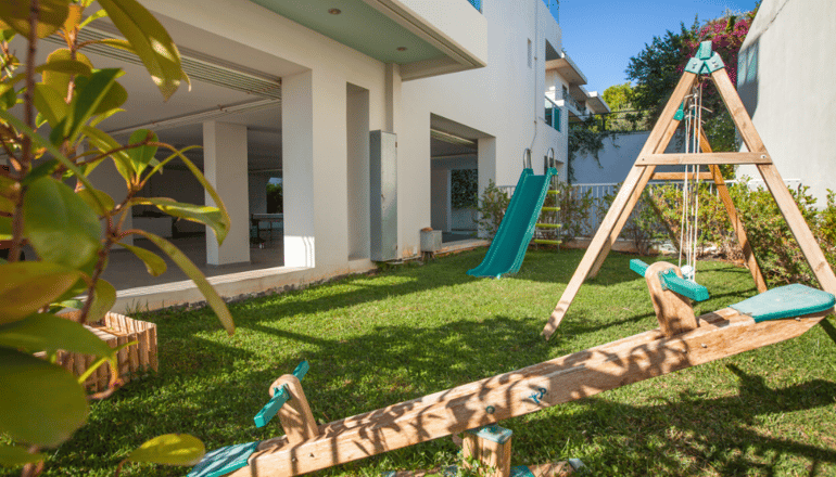 Scale Suites - Άλιμος, Αθήνα