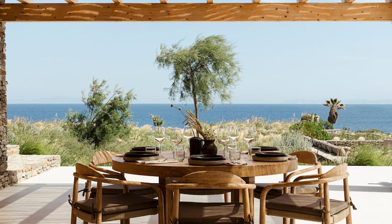 4* NOS Hotel & Villas - Φάρος, Σίφνος