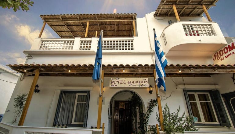 Semiramis Guesthouse - Αδάμαντας, Μήλος