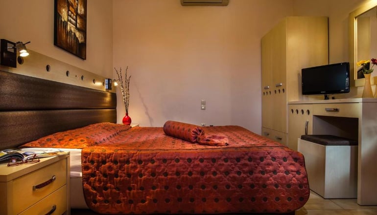 Semiramis Guesthouse - Αδάμαντας, Μήλος