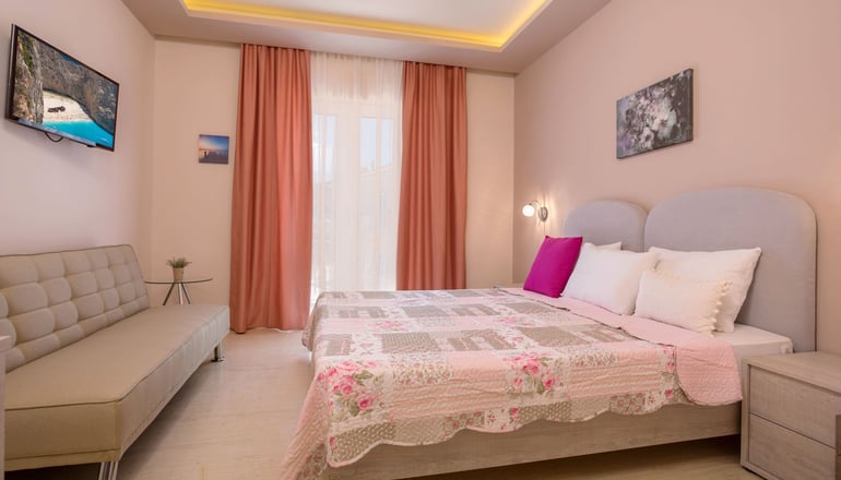 Serenity Boutique Hotel