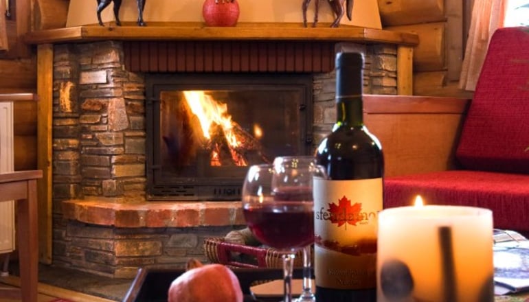 Sfendamos Wood Village