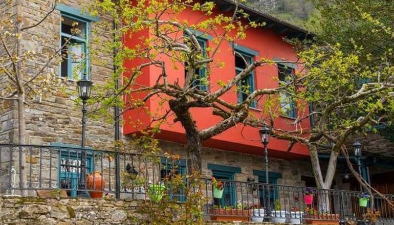 Shamrock Elati Retreats