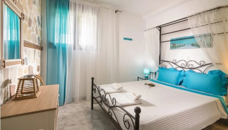 Simon King - Βουρβουρού, Χαλκιδική