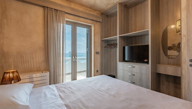 Skyros Trias - Παραλία Γυρίσματα, Σκύρος