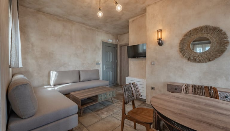 Skyros Trias - Παραλία Γυρίσματα, Σκύρος