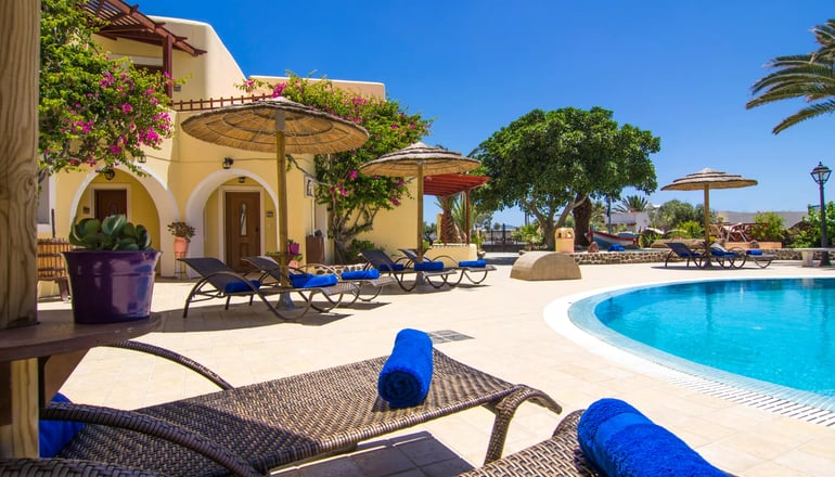 Smaragdi Hotel - Περίβολος, Σαντορίνη