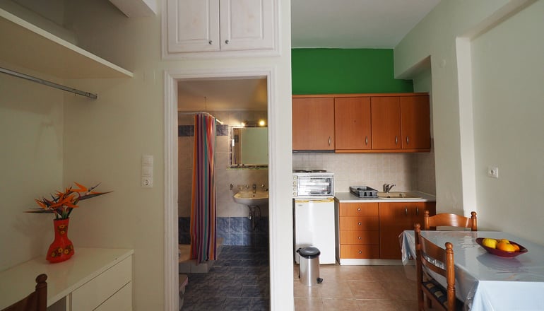 Sofia Limeni Apartments