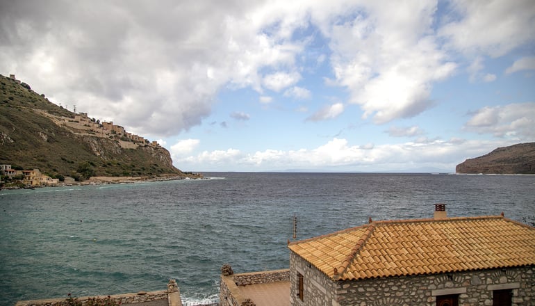 Sofia Limeni Apartments