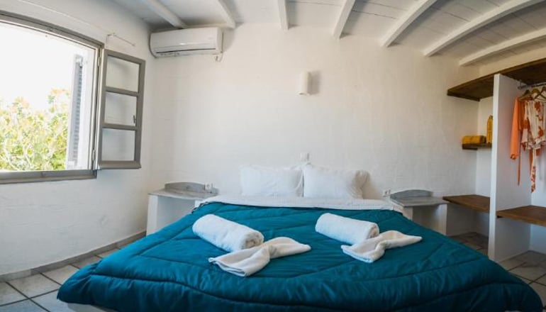 Soros Beach - Αντίπαρος