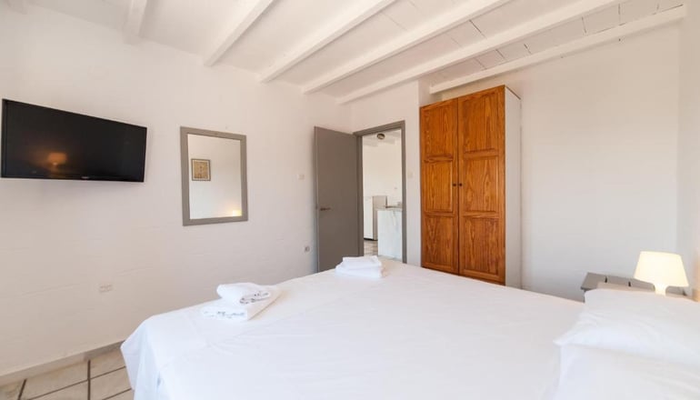 Soros Beach - Αντίπαρος