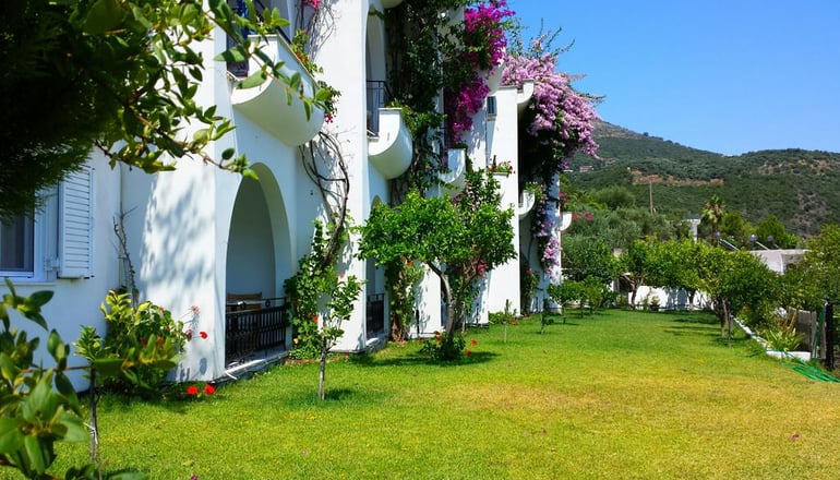 Spiros Studios Parga