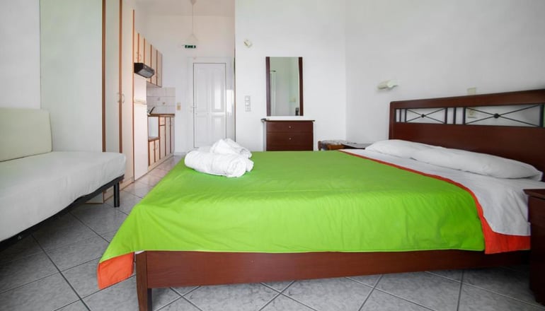 Spiros Studios Parga