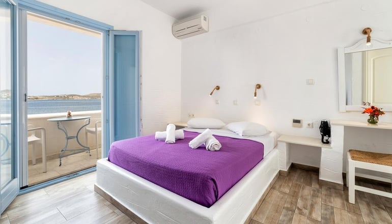 Stratos Apartments & Studios - Παροικιά, Πάρος