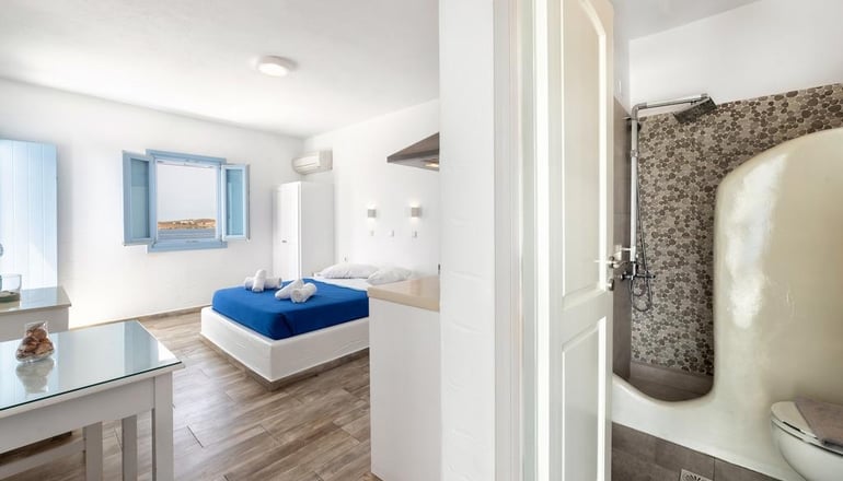 Stratos Apartments & Studios - Παροικιά, Πάρος