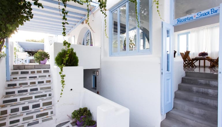Stratos Apartments & Studios - Παροικιά, Πάρος