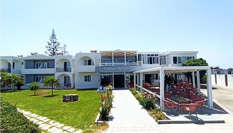 Summer Dream Hotel