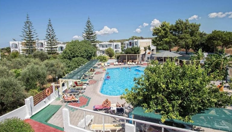 Summer Dream Hotel