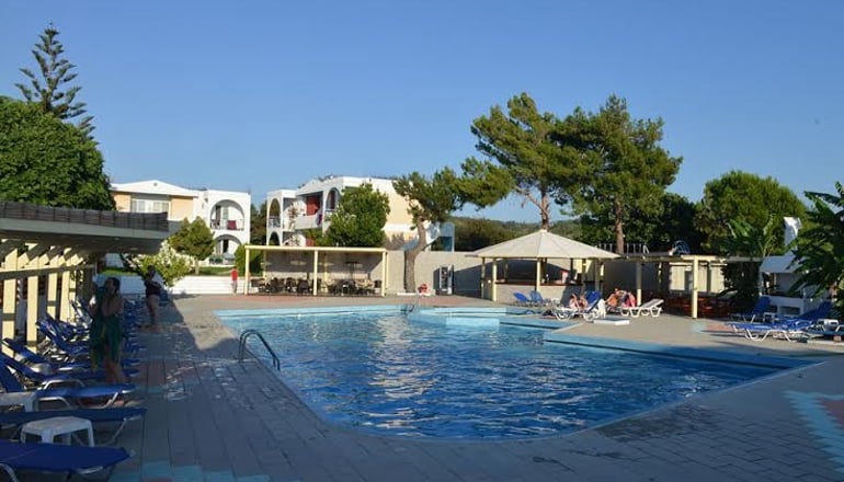 Summer Dream Hotel